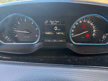 Peugeot 2008 bluehdi 100ch ss bvm5 allure occasion cannes (06) simplicicar simplicibike france