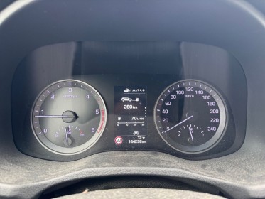 Hyundai tucson 1.7 crdi 115 2wd editionlounge// moteur À chaine // garantie 48 mois possible occasion simplicicar salon de...