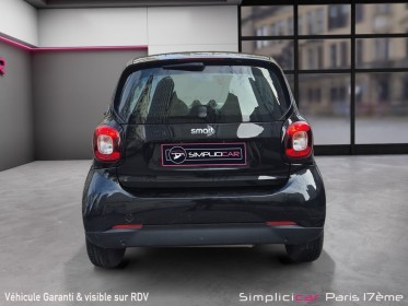 Smart fortwo coupe 1.0 71 ch ss ba6 pure / premiere main - entretient a jour - garantie 12 mois occasion paris 17ème...