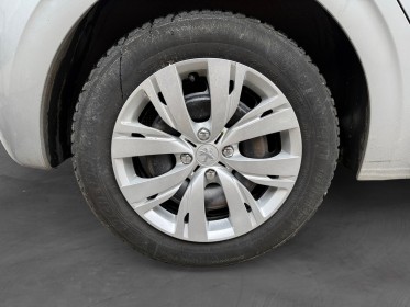 Peugeot 208 1.2 vti 82ch bvm5 active occasion paris 17ème (75)(porte maillot) simplicicar simplicibike france