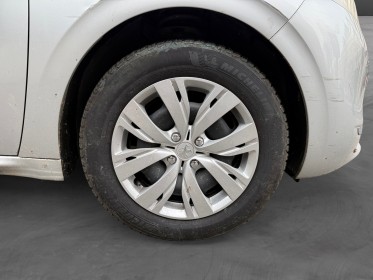 Peugeot 208 1.2 vti 82ch bvm5 active occasion paris 17ème (75)(porte maillot) simplicicar simplicibike france