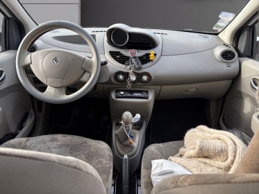 Renault twingo ii 1.2 lev 16v 75 eco2 dynamique occasion  simplicicar nice - pfvauto simplicicar simplicibike france