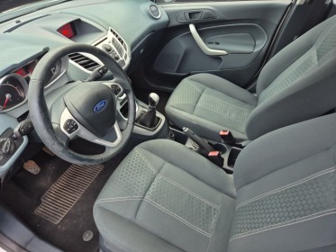 Ford fiesta 1.4 tdci 70 ambiente occasion simplicicar angers simplicicar simplicibike france