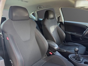 Seat leon 2.0 tdi 140 cr fr garantie 12 mois occasion simplicicar vienne simplicicar simplicibike france