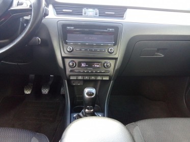 Skoda rapid spaceback 1.6 tdi 90ch cr greentec ambition - garantie 12 mois occasion simplicicar brest simplicicar...