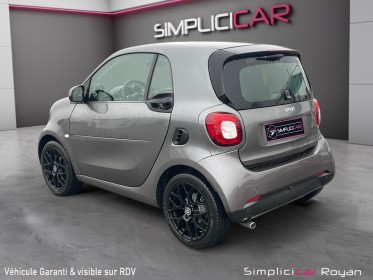 Smart fortwo coupe 0.9 90 ch ba 6 rapports prime / entretien à jour / garantie 12 mois occasion simplicicar royan...