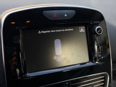 Renault clio iv business tce 90 e6c business occasion paris 17ème (75)(porte maillot) simplicicar simplicibike france