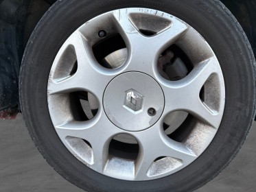 Renault twingo ii 1.5 dci 85 eco2 gt occasion simplicicar lyon nord simplicicar simplicibike france