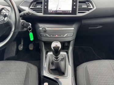 Peugeot 308 bluehdi 130ch ss bvm6 allure carplay virtual cockpit distrib neuve garantie 12 mois occasion simplicicar orleans...