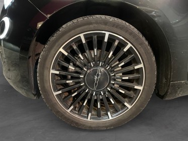 Fiat 500 nouvelle my22 serie 1 step 1 e 118 ch icône plus garantie 12 mois carplay toit panoramique chargeur domicile...