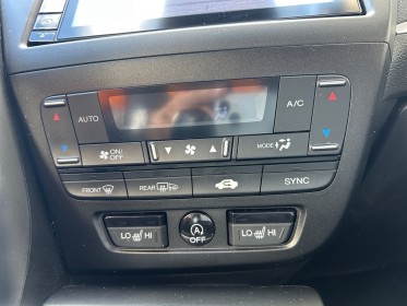 Honda civic 2015 1.6 i-dtec 120 exécutive navi, sièges chauffants, caméra de recul, climatisation, vitres teintées,......