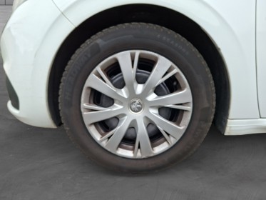 Peugeot 208 1.6 blue-hdi - 100ch - bvm5 - active - garantie 12 mois occasion champigny-sur-marne (94) simplicicar...
