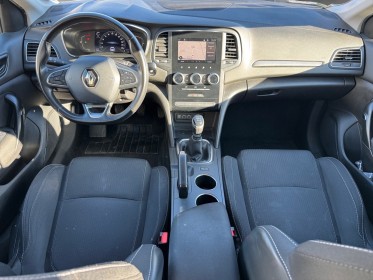 Renault megane iv berline business blue dci 115ch business garantie 12 mois occasion montpellier (34) simplicicar...