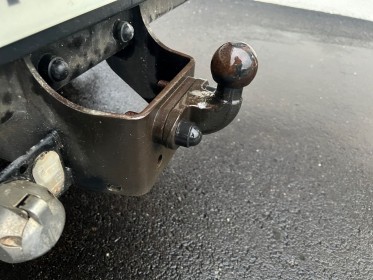 Toyota hilux simple cabine hilux chassis  4x4 144 d-4d lecap occasion simplicicar toulon ouest simplicicar simplicibike france