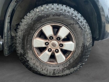 Toyota hilux simple cabine hilux chassis  4x4 144 d-4d lecap occasion simplicicar toulon ouest simplicicar simplicibike france