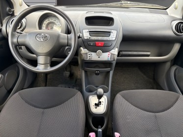Toyota aygo 1.0 vvt-i up automatique - 43049 kms -5 portes-1 ere main occasion champigny-sur-marne (94) simplicicar...