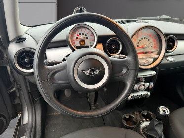 Mini  mini one 1.4 i 16v 75 cv hatch occasion simplicicar meaux simplicicar simplicibike france