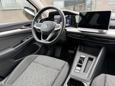 Volkswagen golf 2.0 tdi scr 150 dsg7 life plus carplay leds d'ambiances acc garantie 12 mois occasion simplicicar poitiers...