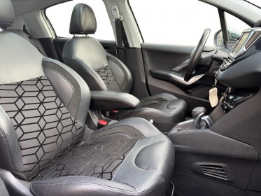 Peugeot 208 110ch 1.2 ss eat6 féline / clim auto / radar ar / toit panoramique occasion simplicicar orgeval  simplicicar...