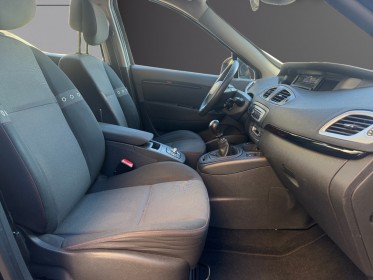 Renault scenic iii dci 110 fap eco2 ovalie occasion cannes (06) simplicicar simplicibike france