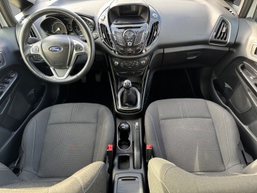 Ford b-max 1.0 ecoboost 125 ss titanium attelage suivi complet radar ar bluetooth garantie 12 mois occasion simplicicar...