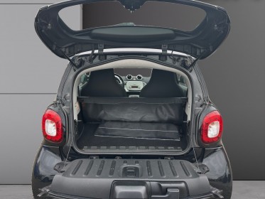 Smart fortwo coupe 1.0 71 ch ss ba6 passion bluetooth entretient à jour occasion simplicicar toulouse nord simplicicar...