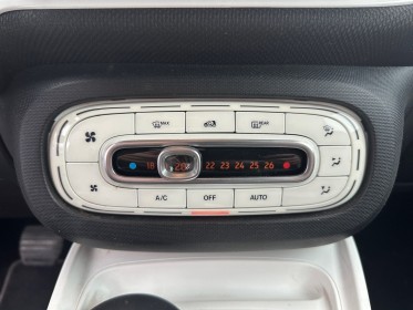 Smart fortwo coupe 1.0 71 ch ss ba6 passion bluetooth entretient à jour occasion simplicicar toulouse nord simplicicar...
