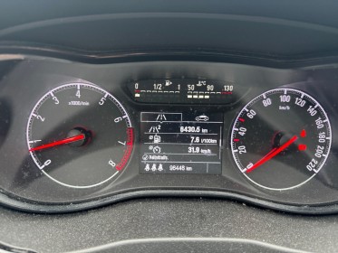 Opel corsa 1.4 90 ch edition - caméra de recul - carplay - suivi à jour - moteur à chaîne occasion simplicicar compiegne...