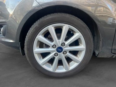 Ford fiesta 1.0 ecoboost 100 titanium powershift a entretien à jour excellent état garantie 12 mois occasion simplicicar le...
