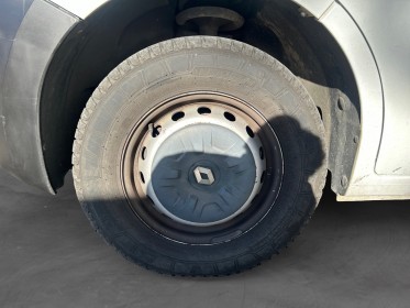 Renault master fourgon 165 ch 2.3 dci l2h2 3.5t energy confort gps suspensions hydrauliques garantie 12 mois occasion...