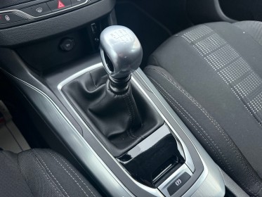 Peugeot 308 1.2 puretech 130ch ss bvm6 allure - kit de distribution remplacé occasion simplicicar lagny  simplicicar...