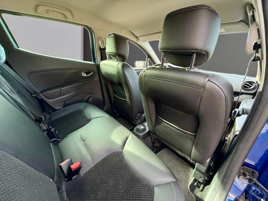 RENAULT d'occasion CLIO TCE 120 INTENS de 2017 Besançon (25)﻿