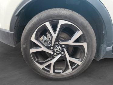 Toyota c-hr hybride rc18 122h dynamic - garantie 12 mois occasion parc voitures beauvais simplicicar simplicibike france