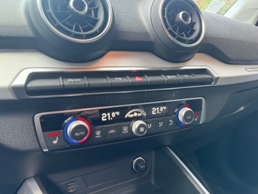 Audi q2 30 tfsi 116 bvm6 sport limited garantie 12 mois occasion simplicicar vienne simplicicar simplicibike france