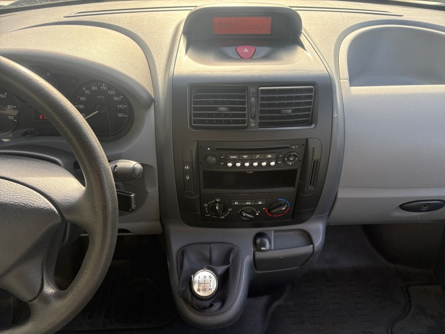 PEUGEOT d'occasion EXPERT TEPEE COURT 1.6 HDI 90 CONFORT 9P de 2007