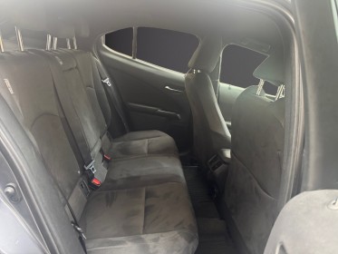 Lexus ux my21 250h 2wd premium edition garantie 12 mois occasion paris 15ème (75) simplicicar simplicibike france