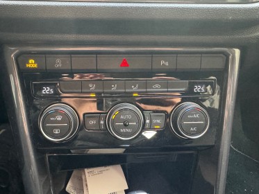 Volkswagen t-roc 1.5 tsi 150 evo start/stop dsg7 carat exclusive garantie 12 mois occasion paris 15ème (75) simplicicar...