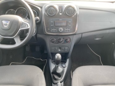 Dacia sandero sce 75 distribution a chaine /  vehicule garantie 12 mois occasion simplicicar toulon ouest simplicicar...