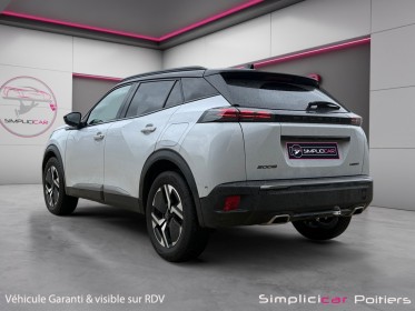Peugeot 2008 1.2 hybrid 145 ch gt carplay état neuf garantie constructeur 24 mois occasion simplicicar poitiers simplicicar...