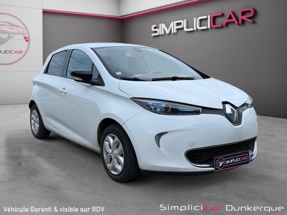 Renault zoe zen batterie en location feux av led radar ar garantie 12 mois occasion simplicicar dunkerque simplicicar...