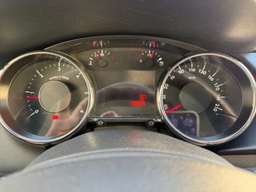 Peugeot 3008 1.6 hdi 16v 112ch fap garantie 12 mois occasion simplicicar toulon est simplicicar simplicibike france