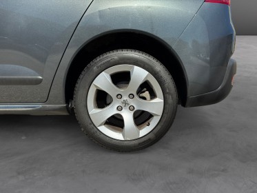 Peugeot 3008 1.6 hdi 16v 112ch fap garantie 12 mois occasion simplicicar toulon est simplicicar simplicibike france