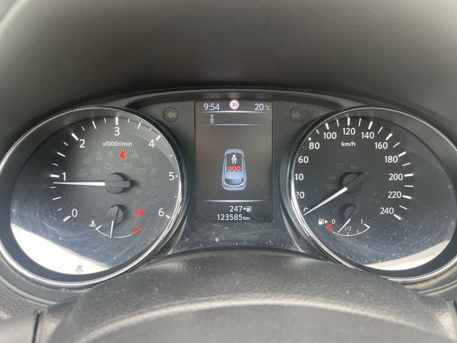 NISSAN d'occasion QASHQAI 1.6 DCI 130 ch N-CONNECTA de 2016 Royan