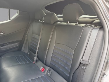 Toyota c-hr hybride pro mc19 1.8l dynamic business occasion paris 17ème (75)(porte maillot) simplicicar simplicibike france