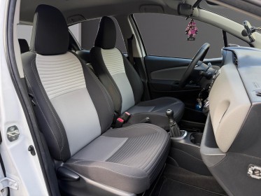 Toyota yaris ultimate 70 vvt-i ultimate garantie 12 mois occasion paris 17ème (75)(porte maillot) simplicicar simplicibike...