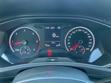 Volkswagen t-roc 1.6 tdi 115 lounge régulateur adaptatif carplay radars de recul garantie 12 mois occasion barberey...
