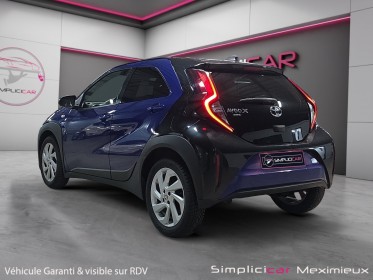 Toyota aygo x 1.0 vvt-i 72 s-cvt design applecarplay caméra de recul garantie 12 mois occasion simplicicar meximieux...