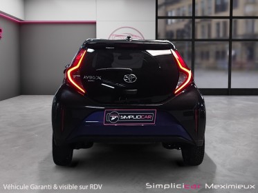 Toyota aygo x 1.0 vvt-i 72 s-cvt design applecarplay caméra de recul garantie 12 mois occasion simplicicar meximieux...