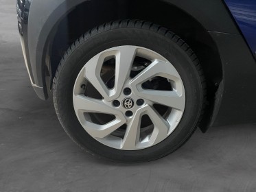 Toyota aygo x 1.0 vvt-i 72 s-cvt design applecarplay caméra de recul garantie 12 mois occasion simplicicar meximieux...