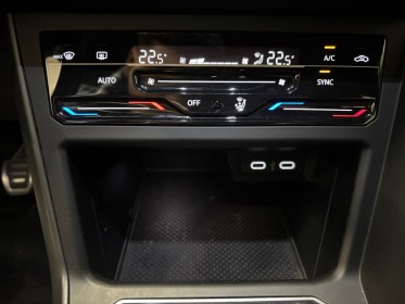 Volkswagen polo 1.0 tsi 95 bvm5 r-line garantie 12 mois occasion simplicicar vienne simplicicar simplicibike france